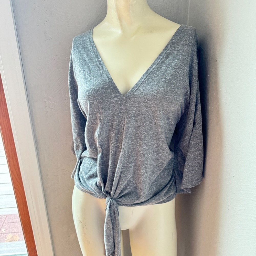 Love stitch gray v-neck shirt with tie size med